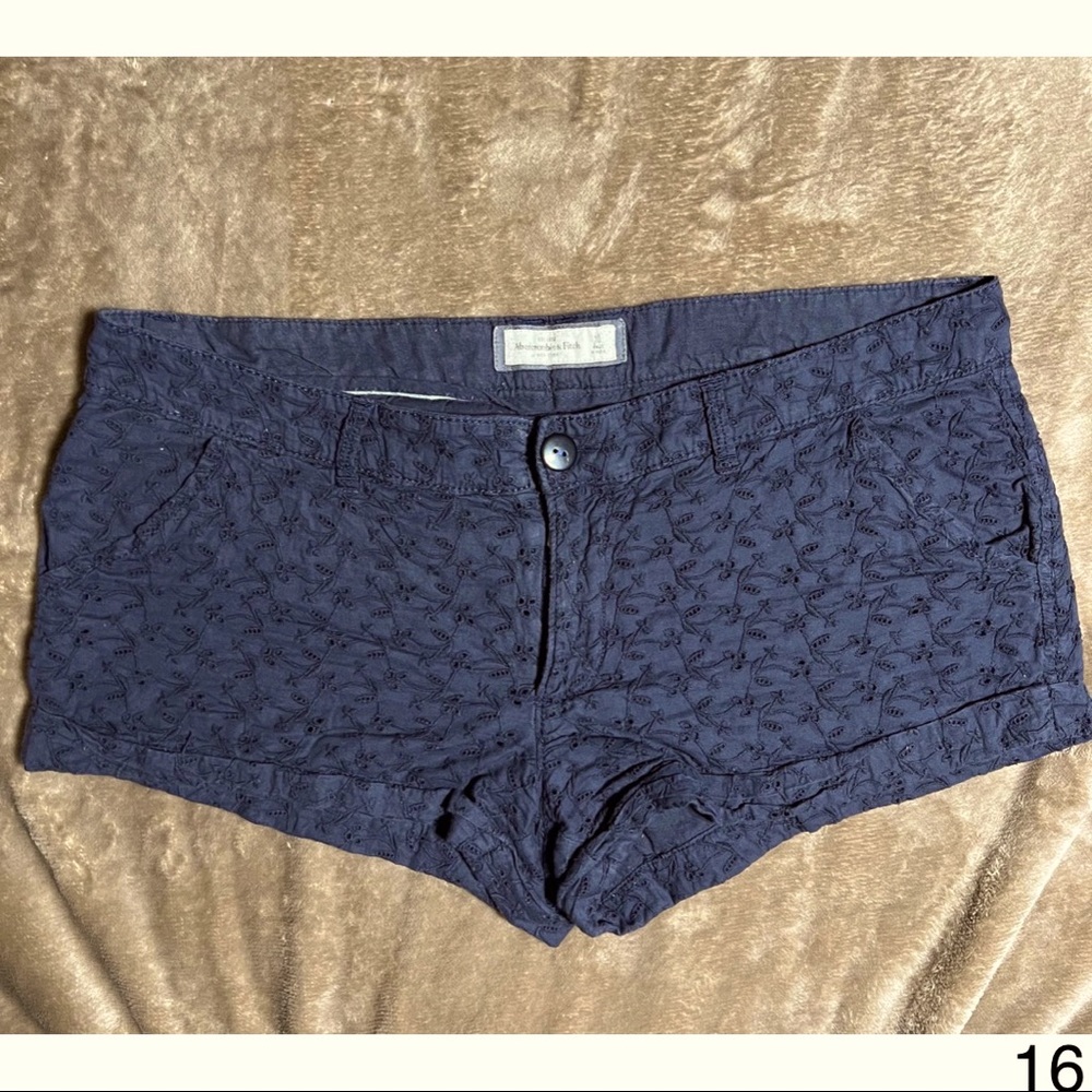 Abercrombie & Fitch Navy Blue Shorts Size 10